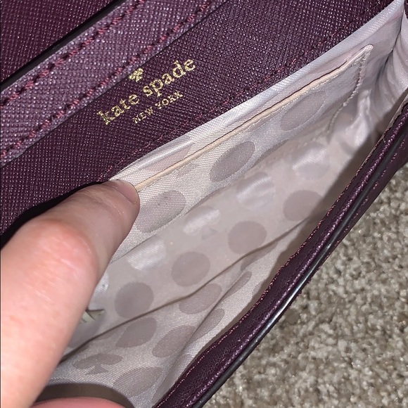 Kate Spade mini cross body (wallet INCLUDED) - Picture 7 of 9